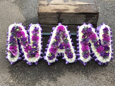 Mixed purple and white Nan