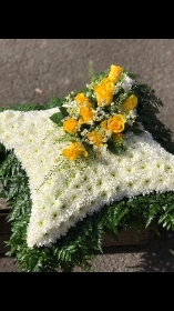 Classic yellow rose and white cushion