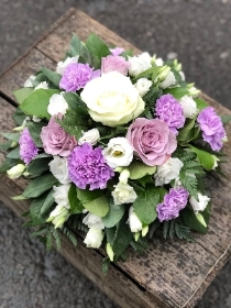 Lilac and white posy