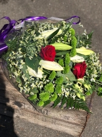 Mixed sheaf of flowers